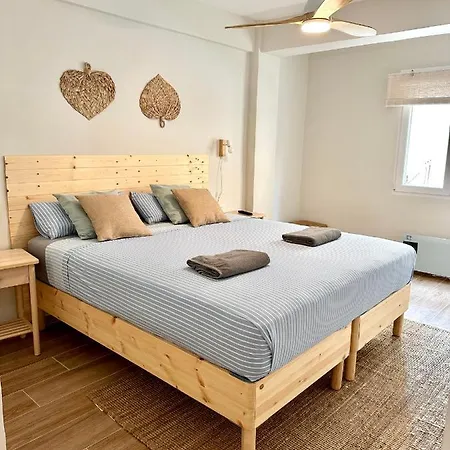 Lejlighed Amazing 3 Bedrooms With Pool Next To The Sea Torrevieja