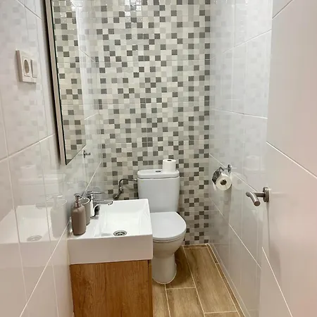 Amazing 3 Bedrooms With Pool Next To The Sea